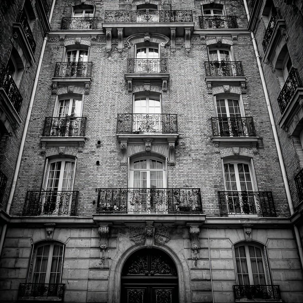 L'Obligation de Conseil et d'Information en Défiscalisation Immobilière : Analyse des Acteurs et de la Jurisprudence Récente. Par Investipole détectives privés.